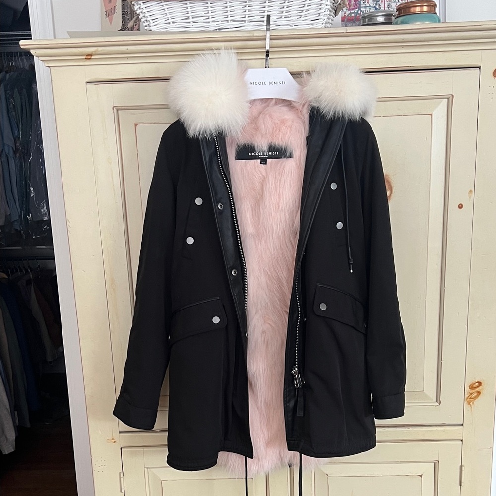 Elegant Black Jacket with Pink and White Fur